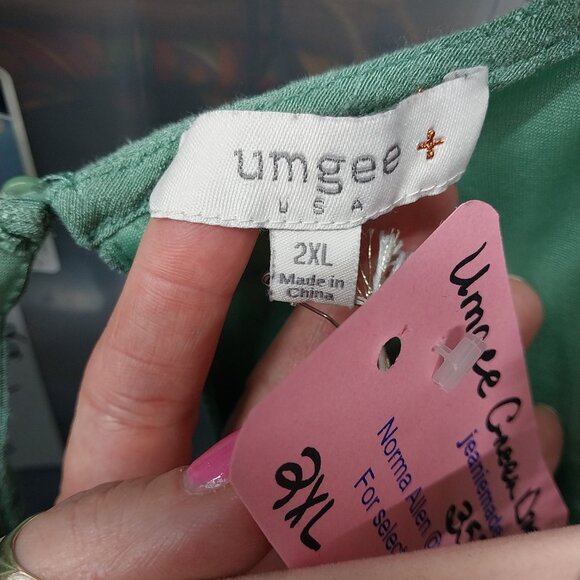 Umgee Green Mini Dress with Floral Embroidery - Picture 6 of 7